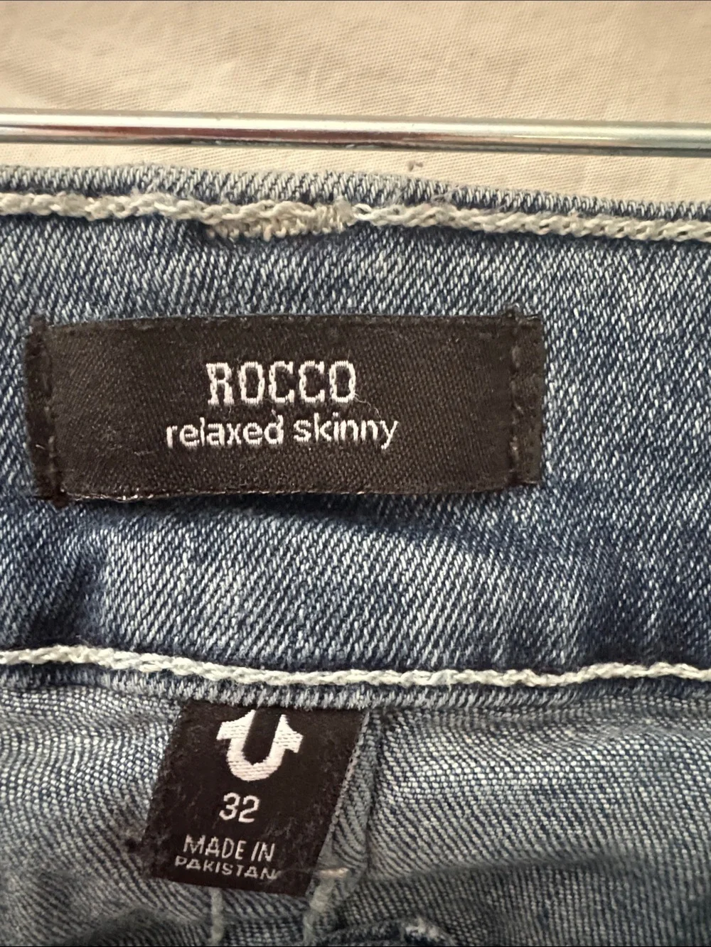 True Religion Men's Rocco Skinny Medium Blue Denim Jorts